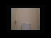 Подглядование в русском туалете мастурбации