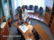 Секс с русской медсестрой на приеме